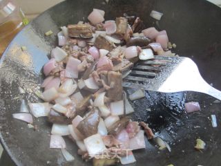 洋葱牛肉的做法步骤：10