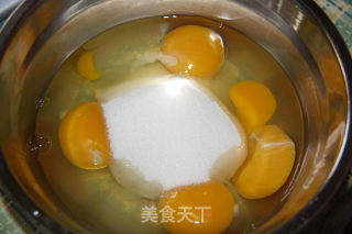 手工脆蛋卷的做法步骤：1
