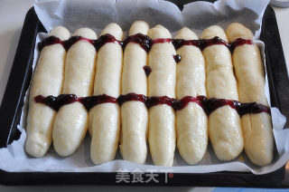 撕着吃的面包---蓝莓面包排的做法步骤：8
