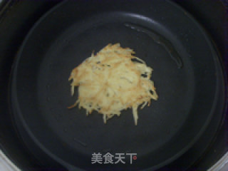土豆丝饼的做法步骤：8
