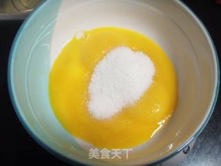 水滴状抹茶蛋糕卷的做法步骤：1