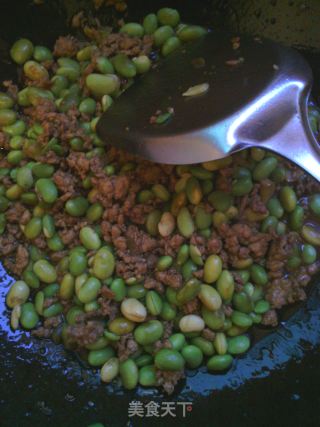 家常小菜——毛豆米烧肉末的做法步骤：6