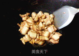 家常小菜—大豆头菜炆肉的做法步骤：6