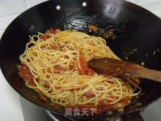 番茄培根意大利面的做法步骤：9