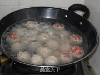 红烧狮子头的做法步骤：5