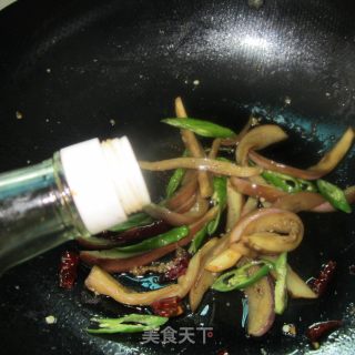 家常炒茄条的做法步骤：5