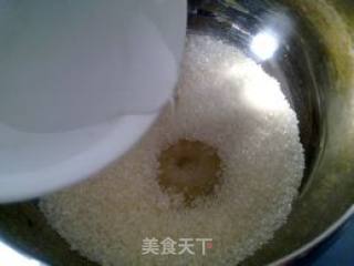 焦糖酱的做法步骤：2