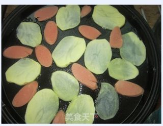 土豆鸡蛋饼的做法步骤：3