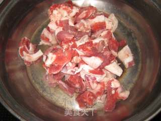 牛肉筋炖土豆的做法步骤：4