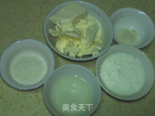 黄桃冻芝士的做法步骤：1
