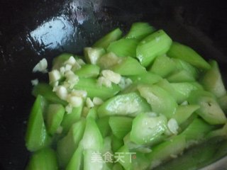 蒜蓉丝瓜的做法步骤：6