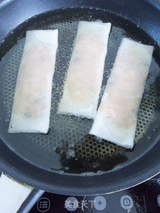 【麦兜妈妈滴经典菜】 威化纸包鸡  （口感超酥脆）的做法步骤：8