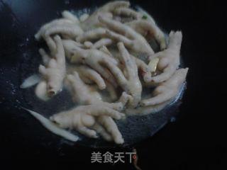枣香凤爪的做法步骤：4