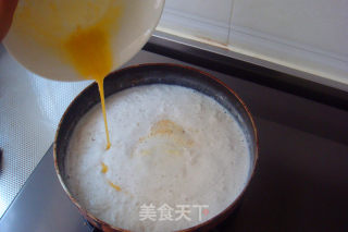 牛奶鸡蛋醪糟的做法步骤：3