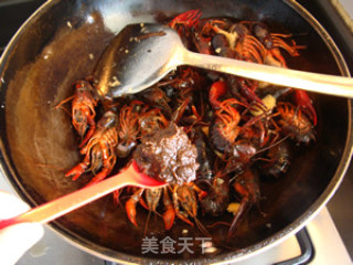 酱爆小龙虾的做法步骤：5