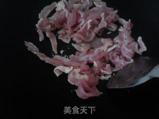 苦瓜炒肉丝的做法步骤：2