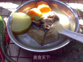 青红萝卜牛蒡汤的做法步骤：6