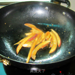 茄条炒腊肉的做法步骤：6
