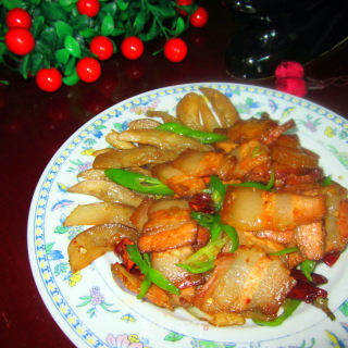 茄条炒腊肉的做法步骤：11