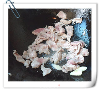 酱香杭椒炒肉的做法步骤：4