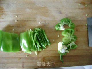 炎炎夏日的一道清凉--麻酱鸡丝凉面的做法步骤：3