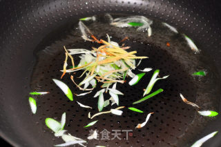 番茄美味虾的做法步骤：2