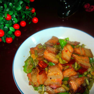 咸豆角炒腊肉的做法步骤：11