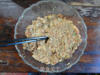 豆角猪肉锅贴饼的做法步骤：4
