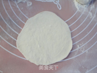豆角猪肉锅贴饼的做法步骤：8
