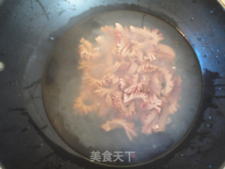 木耳炒猪腰的做法步骤：6