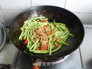 豇豆炒里脊的做法步骤：5