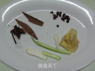QQ的猪皮冻的做法步骤：1