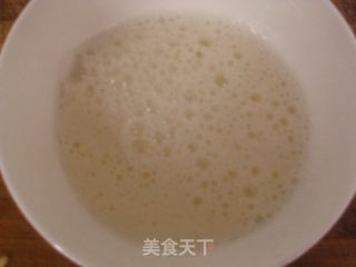 超简单的鸡蛋芝麻饼的做法步骤：2
