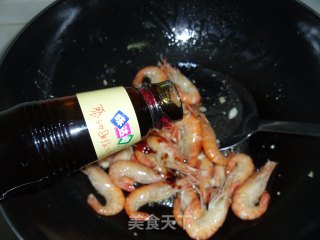 蒜香柠檬虾的做法步骤：5