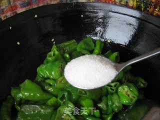 老少皆宜的虎皮辣椒的做法步骤：7