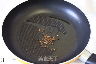 干煸脆皮肥肠的做法步骤：3