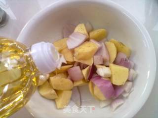 黑胡椒烤洋葱土豆的做法步骤：4