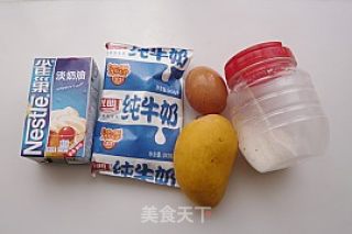 夏日冰饮——芒果冰淇淋的做法步骤：1