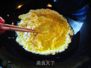 西红柿炒鸡蛋的做法步骤：3