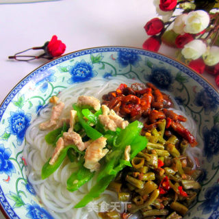 咸菜瘦肉米粉的做法步骤：5
