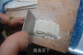 【与众不同的西红柿蛋花面】外加【自家手擀面】的做法步骤：10