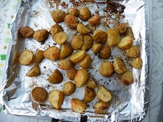 廉价又美味----黑椒小土豆的做法步骤：8