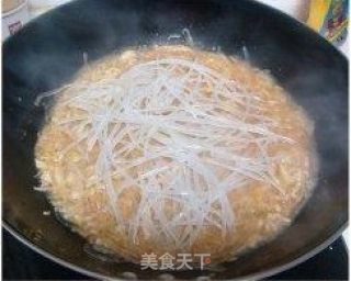 酸菜炒粉儿的做法步骤：10