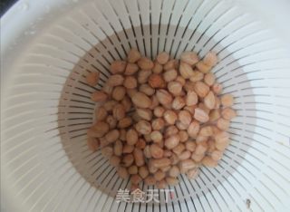 咸猪骨菜干粥的做法步骤：3