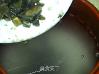 品臻客五常稻花香粥米 皮蛋粥的做法步骤：7