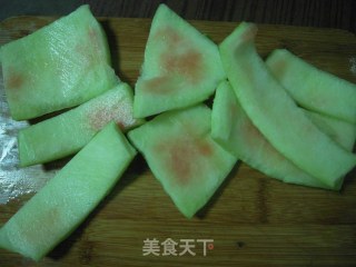 瓜皮香饼和凉拌小菜的做法步骤：1