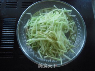 瓜皮香饼和凉拌小菜的做法步骤：6
