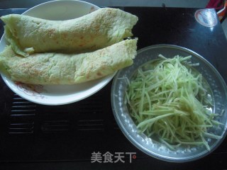 瓜皮香饼和凉拌小菜的做法步骤：7