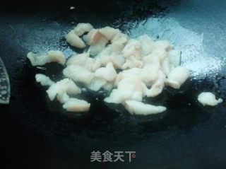 云南美味山珍——青头菌炒肉片的做法步骤：4