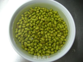 绿豆浆—夏日消暑饮品的做法步骤：1